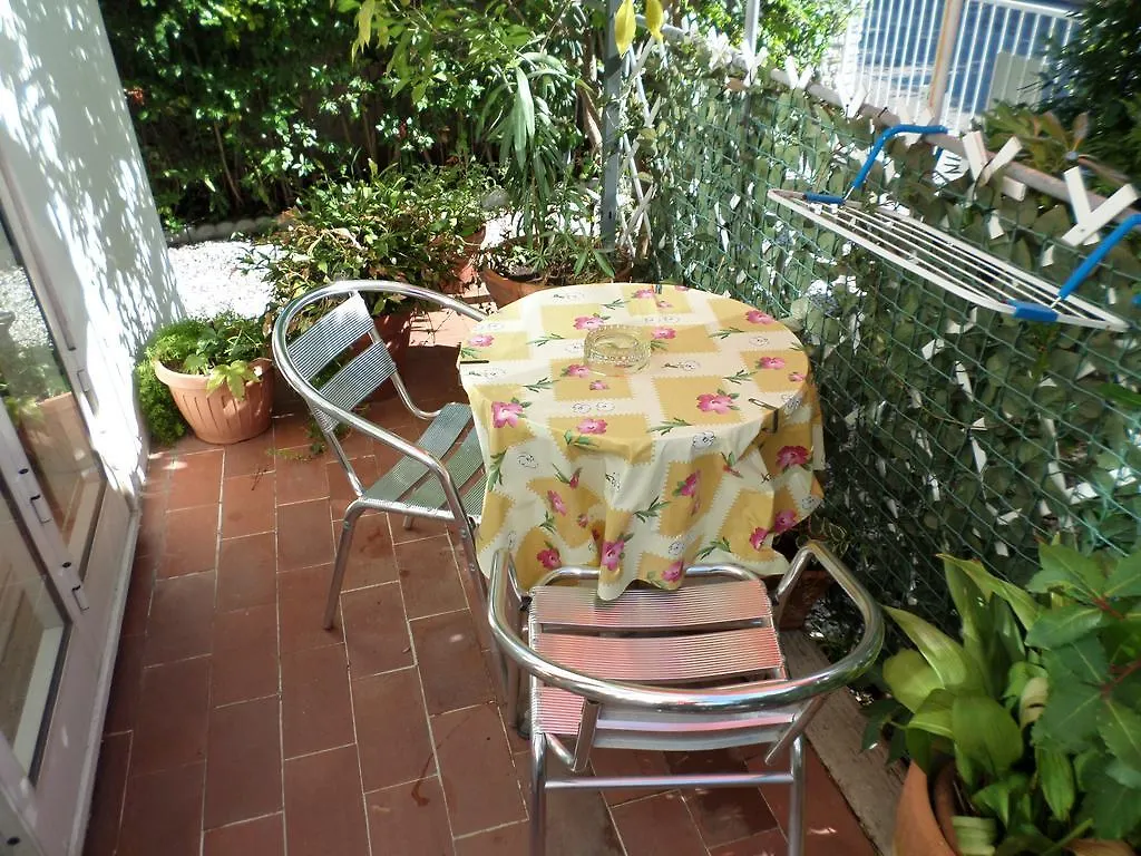 Le Midi Versilia Lido di Camaiore 3*,