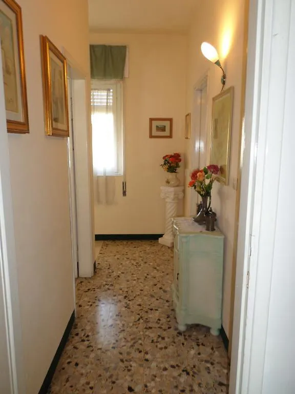 Le Midi Versilia Lido di Camaiore Bed & Breakfast